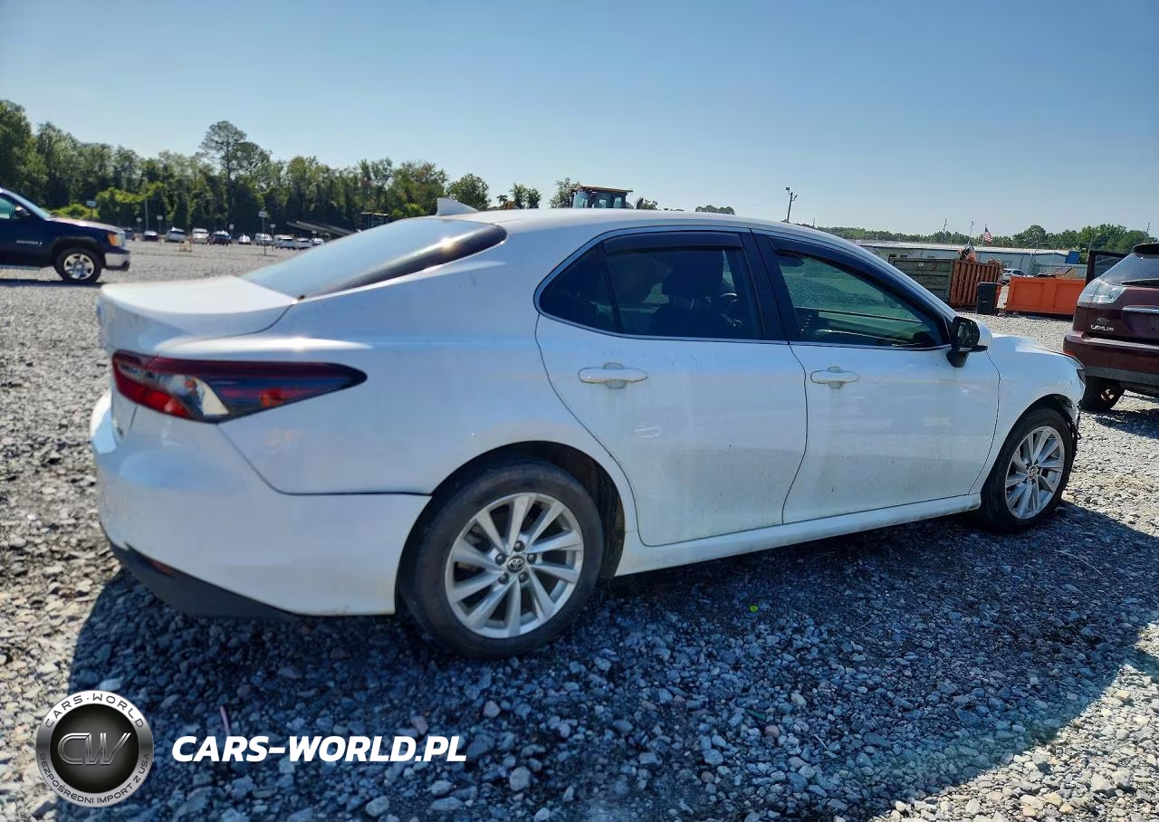 2023 Toyota Camry Le VIN:4T1C11AK0PU138653 - 3