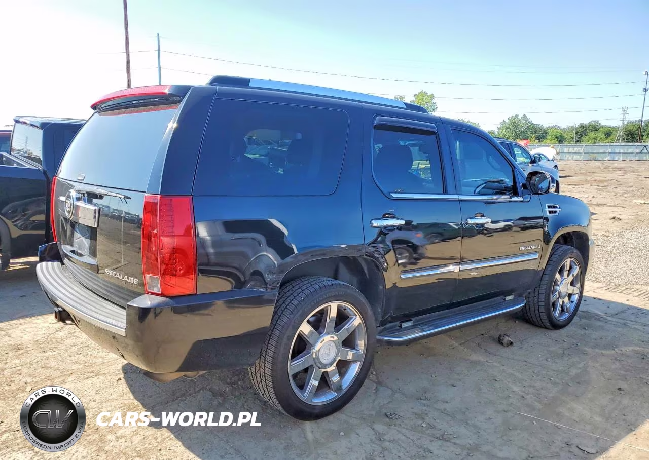 2008 Cadillac Escalade Luxury VIN:1GYFK63848R154284 - 3