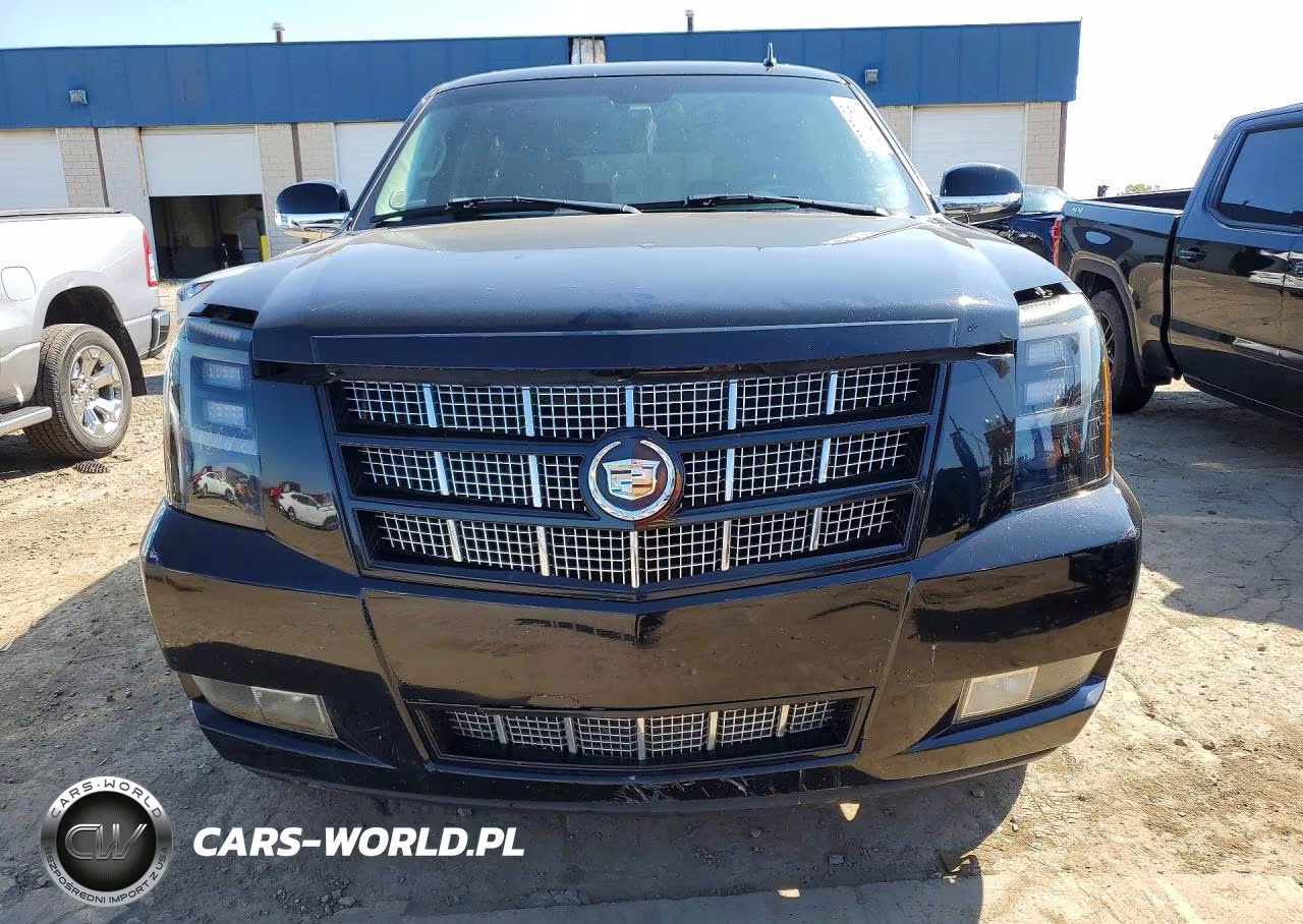 2008 Cadillac Escalade Luxury VIN:1GYFK63848R154284 - 5