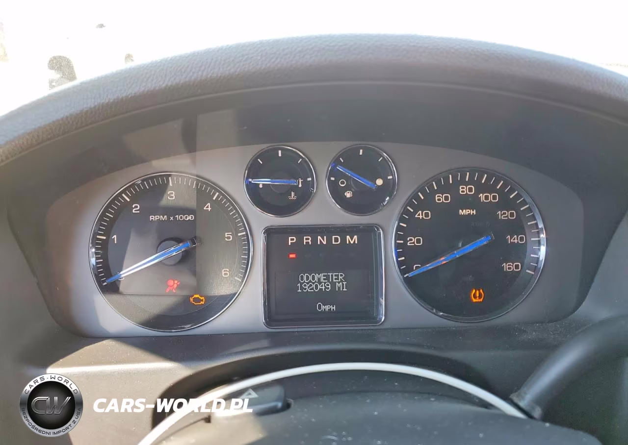 2008 Cadillac Escalade Luxury VIN:1GYFK63848R154284 - 9