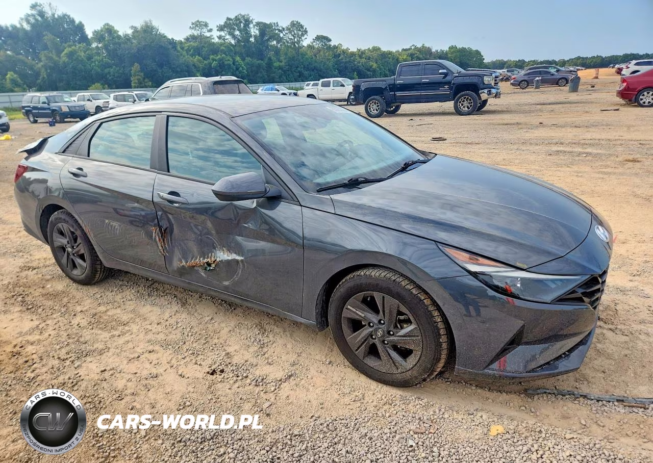 2023 Hyundai Elantra Sel VIN:KMHLM4AG3PU624216 - 4