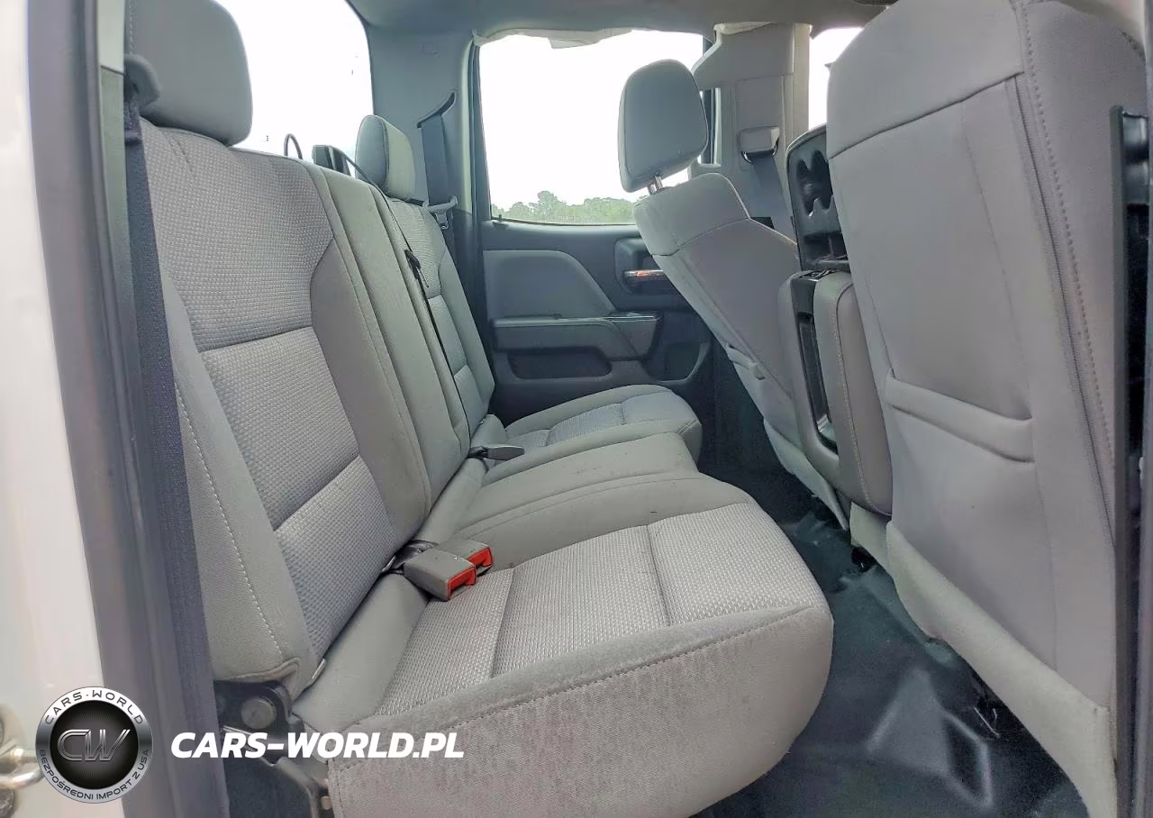 2017 Chevrolet Silverado C1500 VIN:1GCRCNEH4HZ224728 - 10