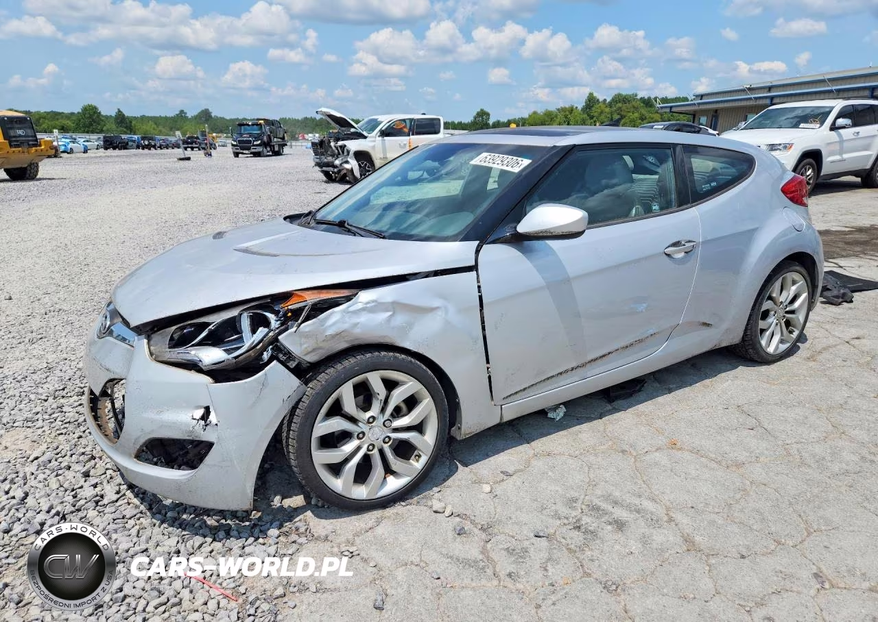 2012 Hyundai Veloster Base