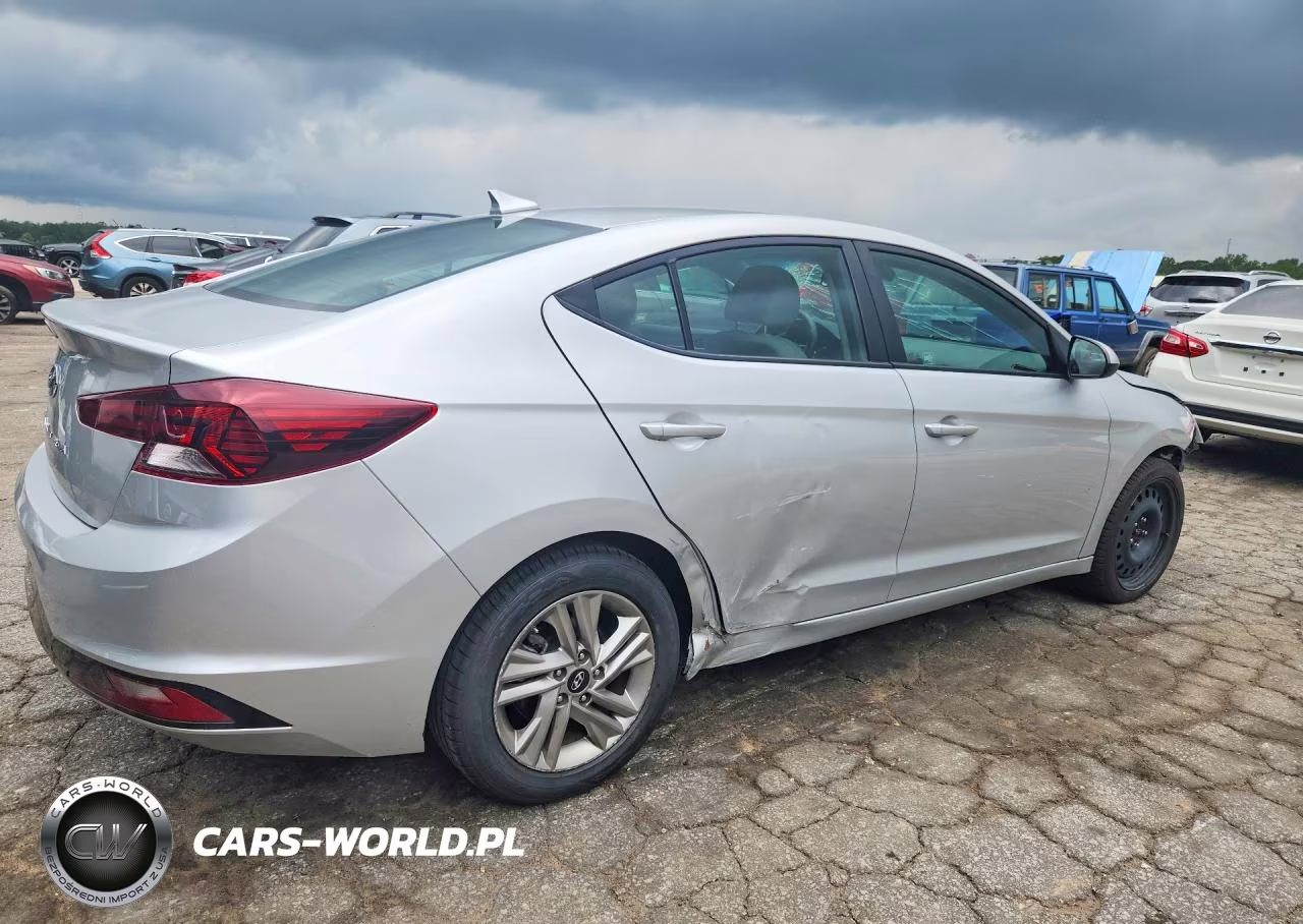 2020 Hyundai Elantra Sel VIN:5NPD84LF8LH523288 - 3