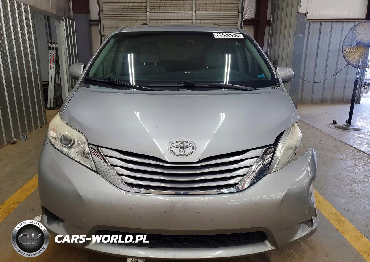 2015 Toyota Sienna Le VIN:5TDKK3DC6FS588212 - 5