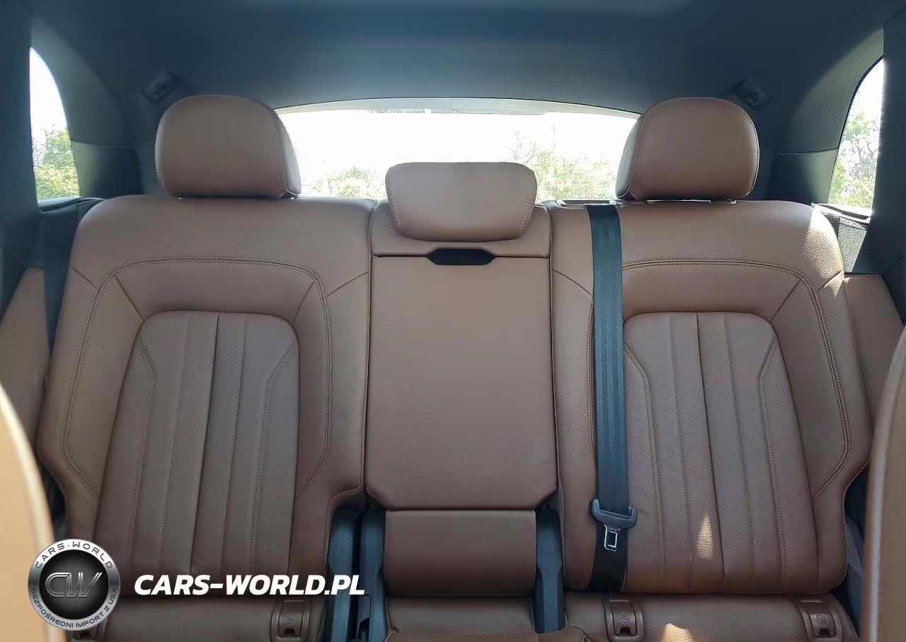2020 Audi Q5 Premium Plus VIN:WA1BNAFY9L2058866 - 10