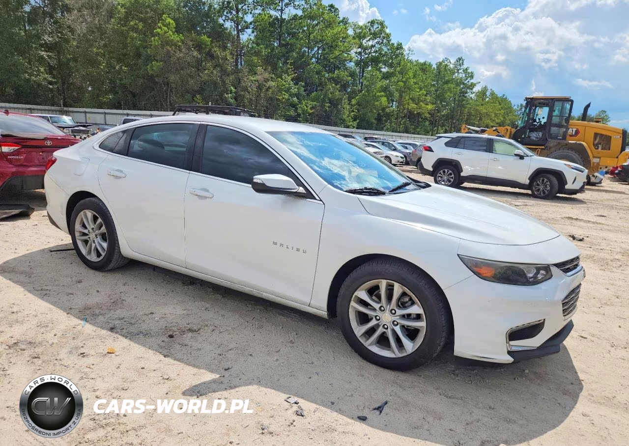 2017 Chevrolet Malibu Lt VIN:1G1ZE5ST5HF204307 - 4