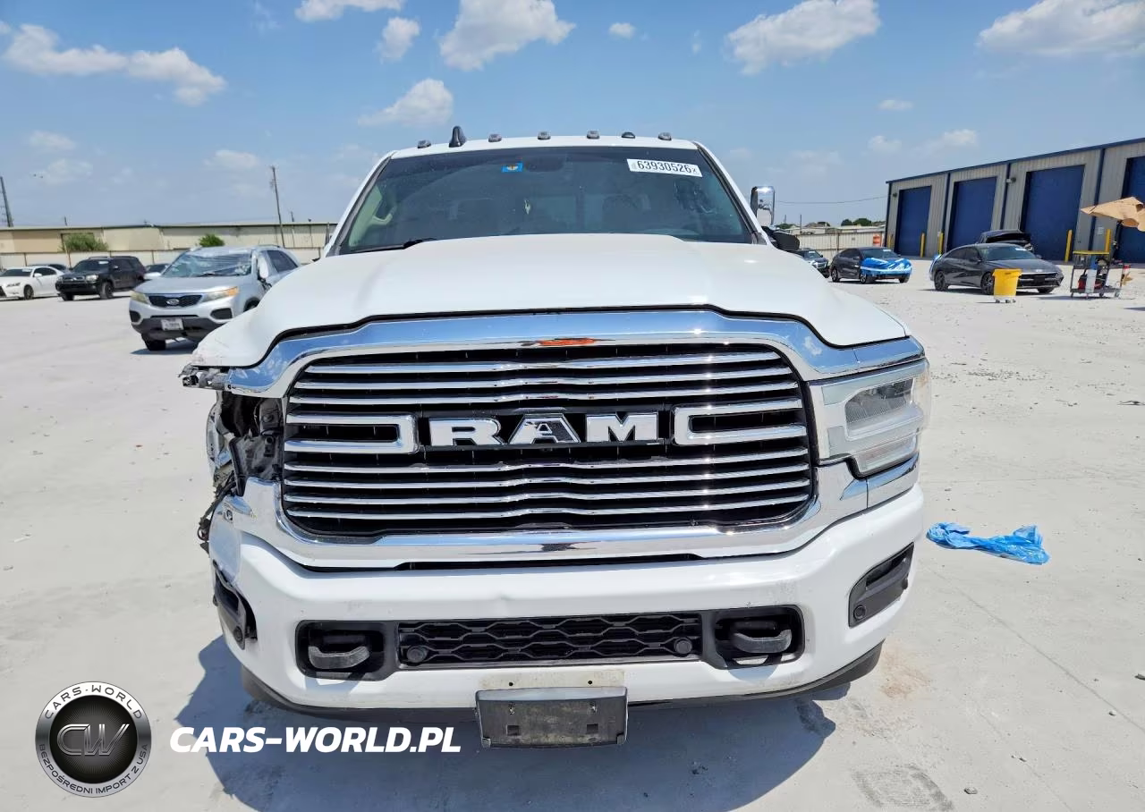 2022 Ram 3500 Laramie VIN:3C63RRJL0NG260795 - 5