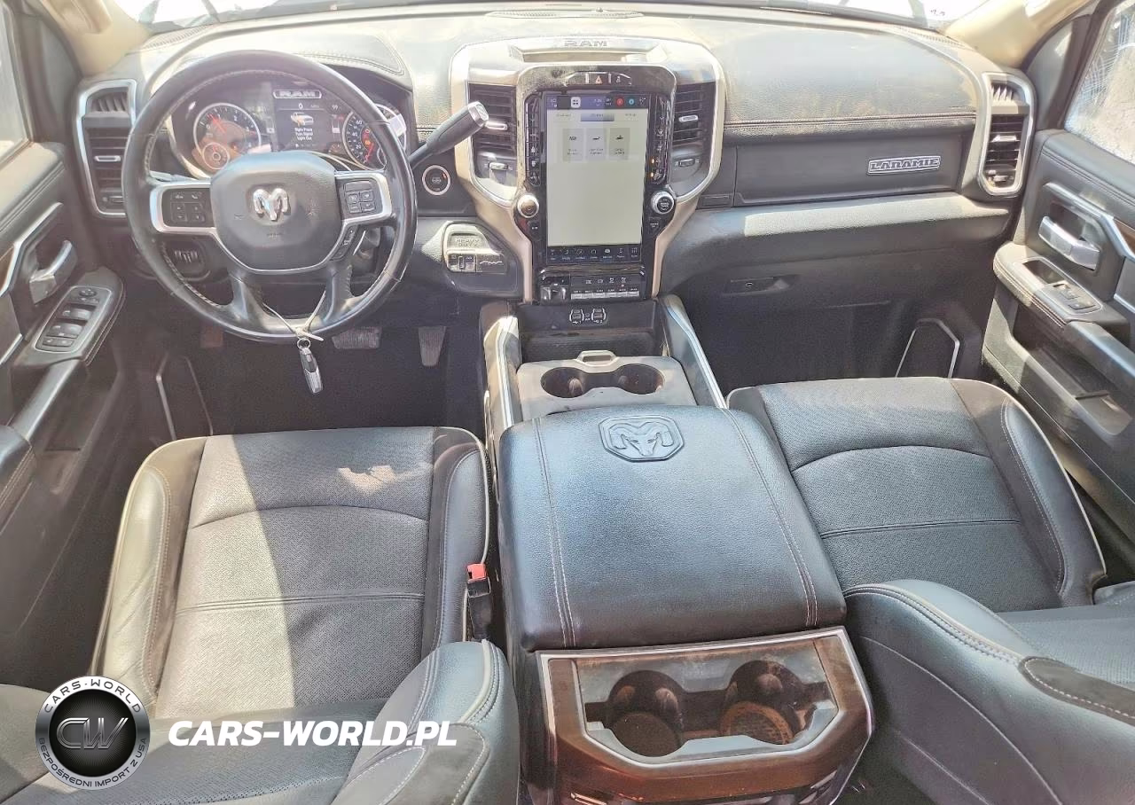 2022 Ram 3500 Laramie VIN:3C63RRJL0NG260795 - 8