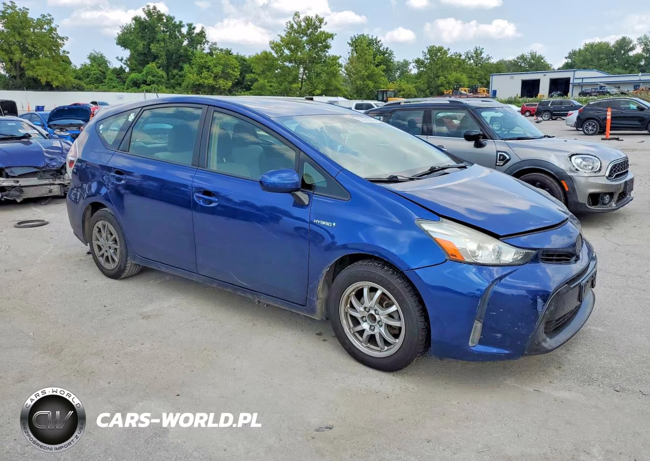 2015 Toyota Prius V Three VIN:JTDZN3EU5FJ016767 - 4