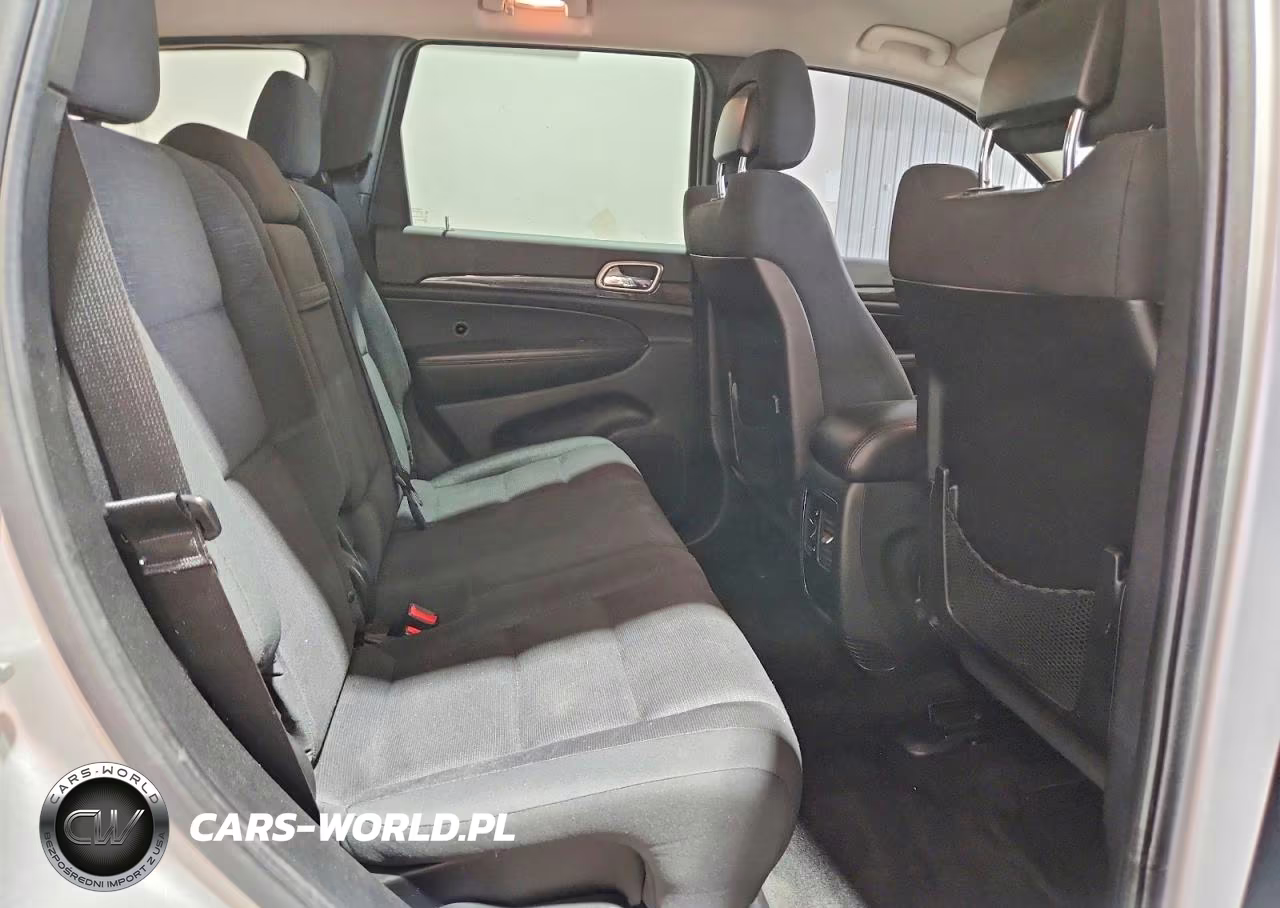 2012 Jeep Grand Cherokee Laredo VIN:1C4RJFAG2CC117603 - 11