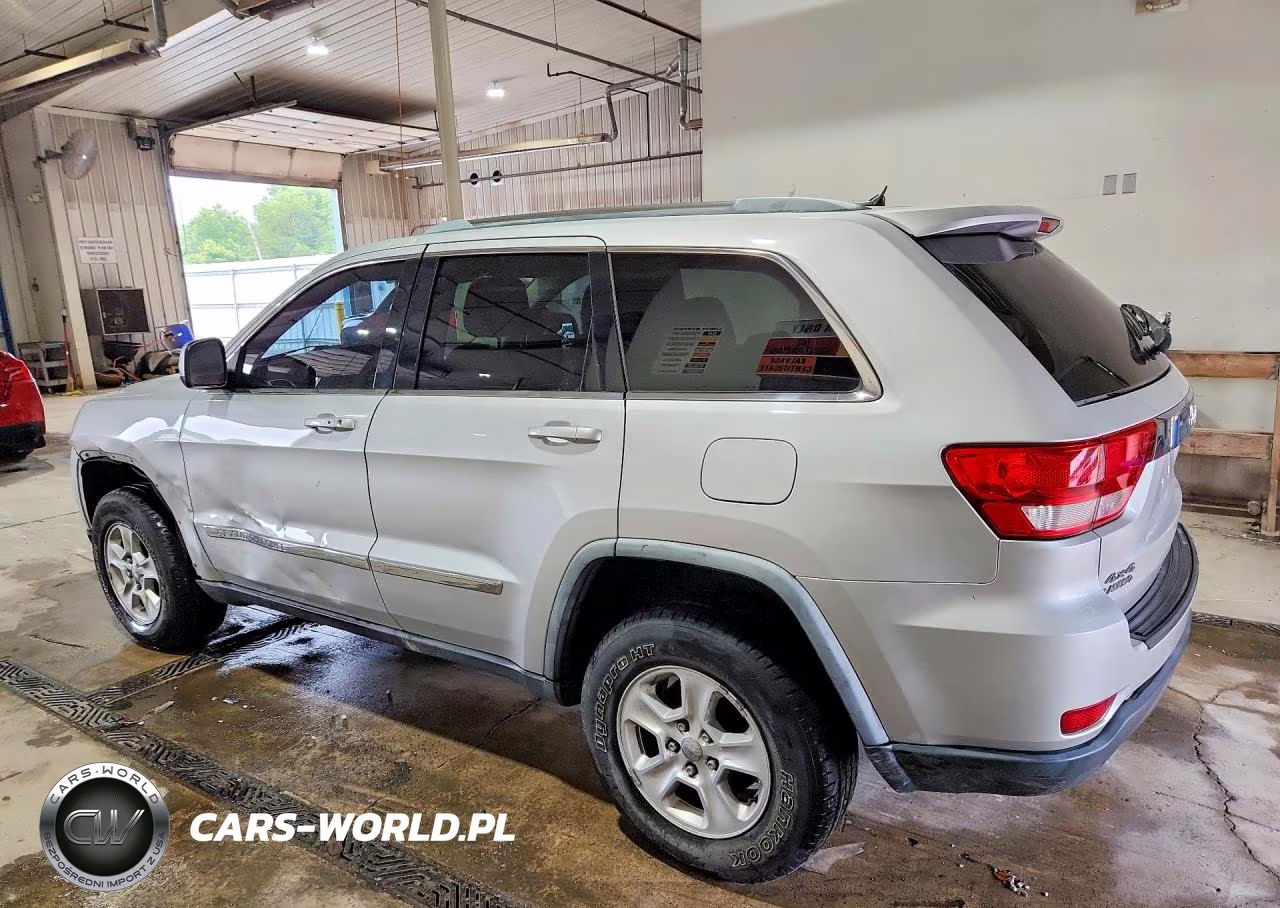 2012 Jeep Grand Cherokee Laredo VIN:1C4RJFAG2CC117603 - 2