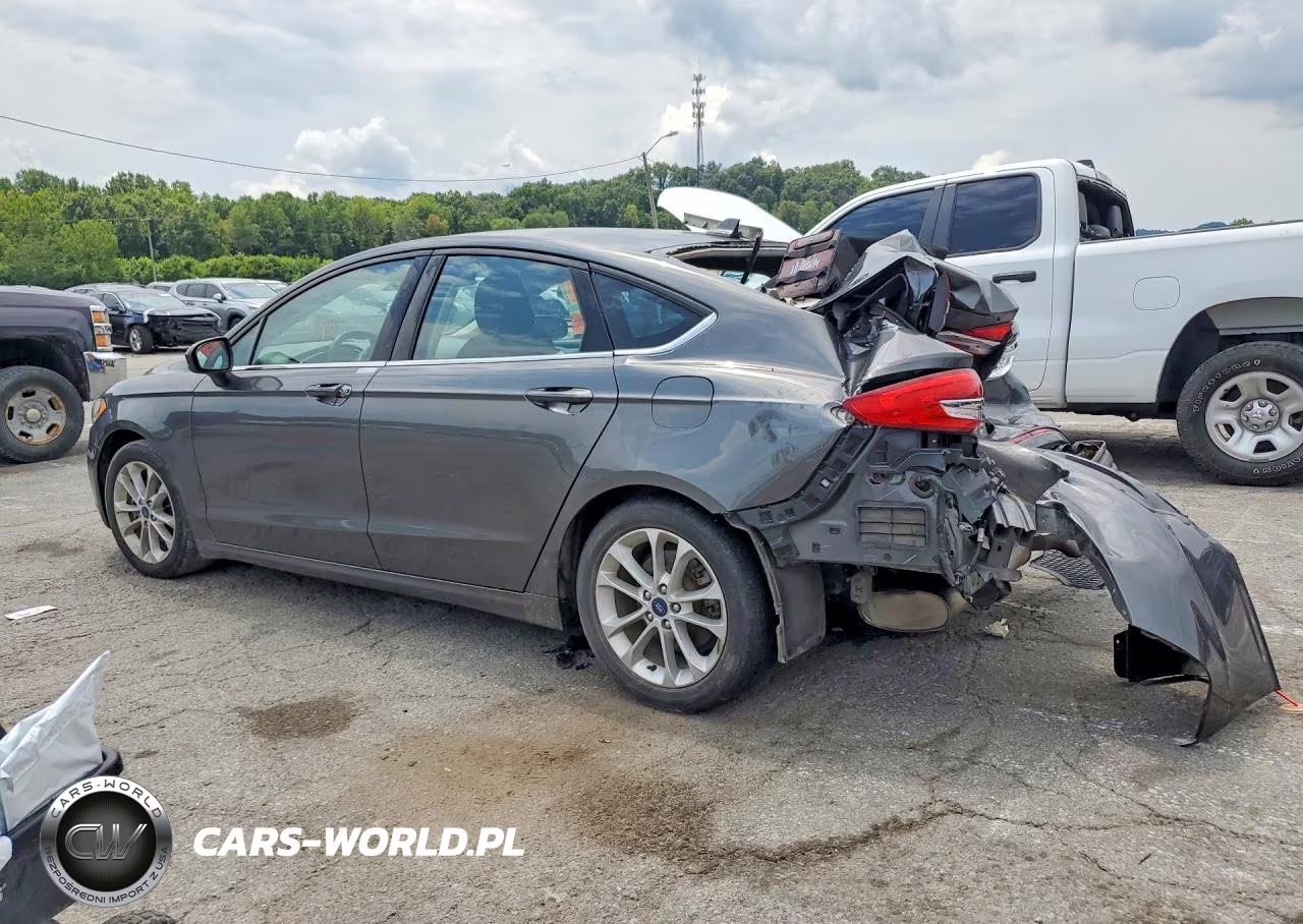 2020 Ford Fusion Se VIN:3FA6P0LU7LR196744 - 2