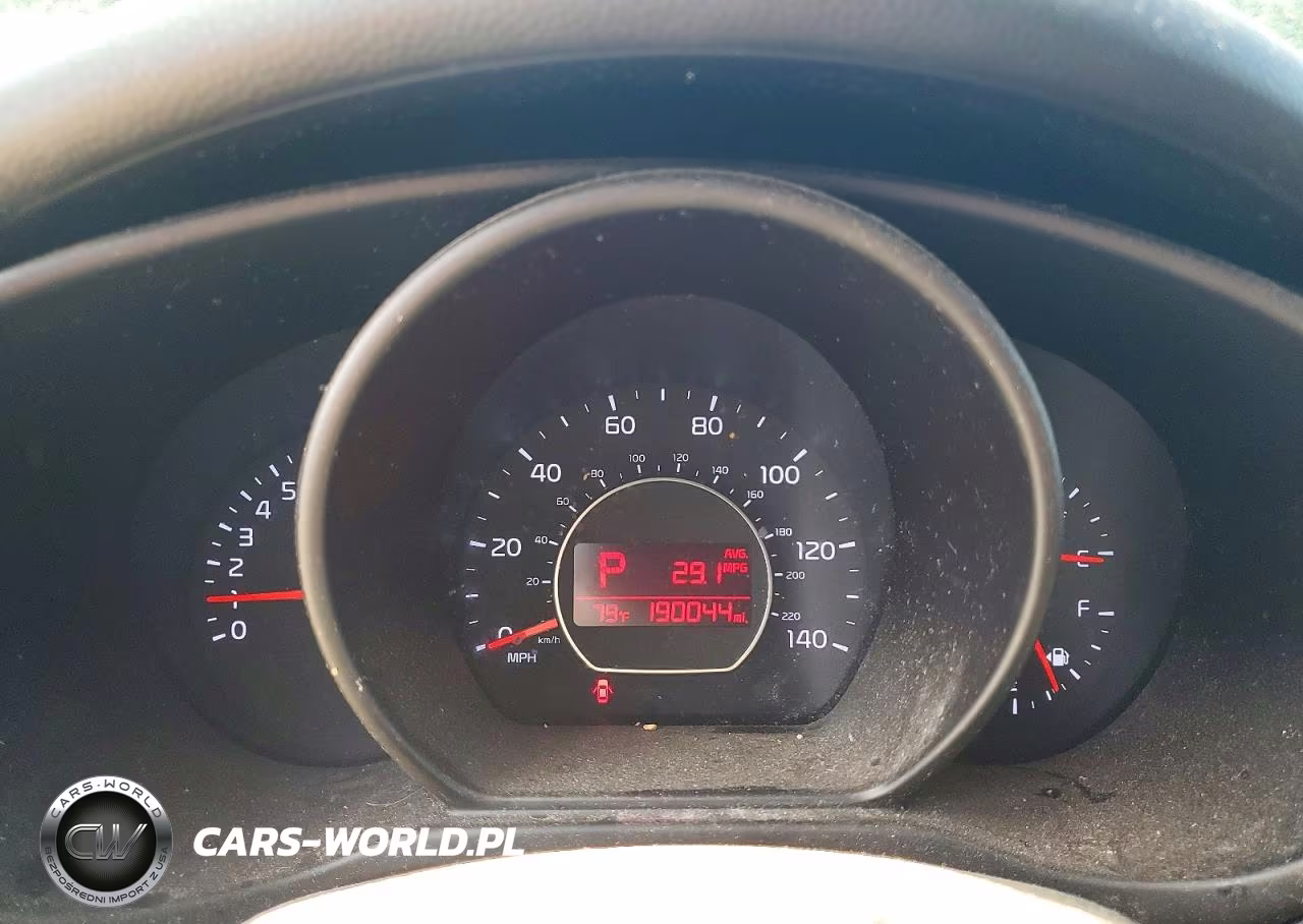 2015 Kia Soul Base VIN:KNDJN2A25F7805901 - 9
