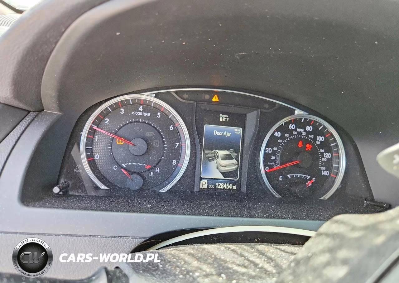2015 Toyota Camry Le VIN:4T1BF1FK8FU473924 - 9
