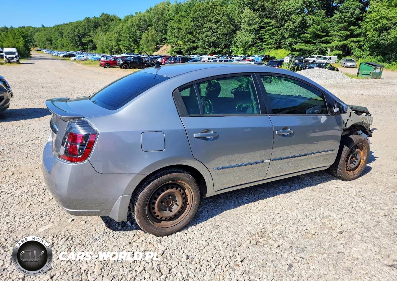 2012 Nissan Sentra 2.0 VIN:3N1AB6AP7CL681829 - 3