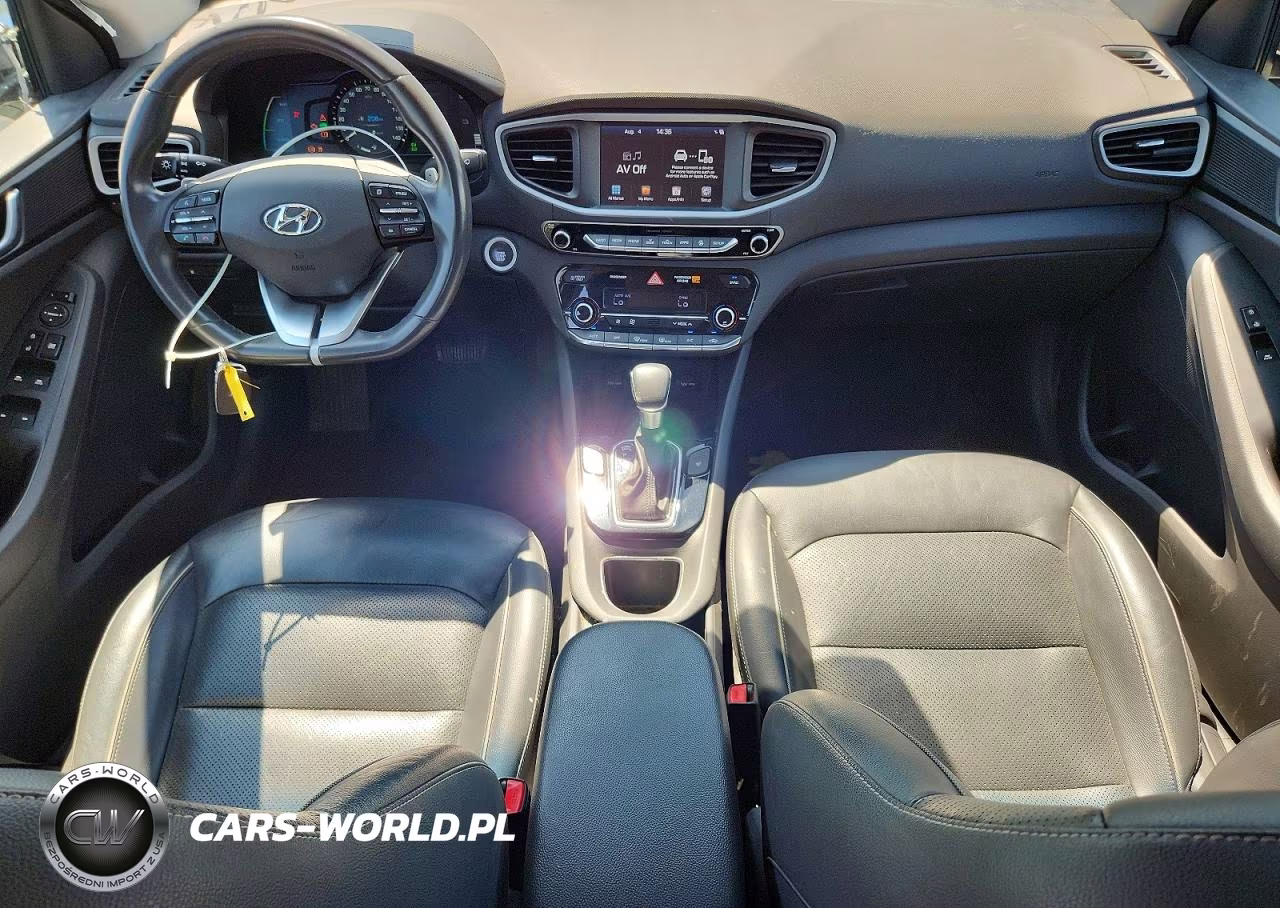2018 Hyundai Ioniq Limited VIN:KMHC85LCXJU081765 - 8