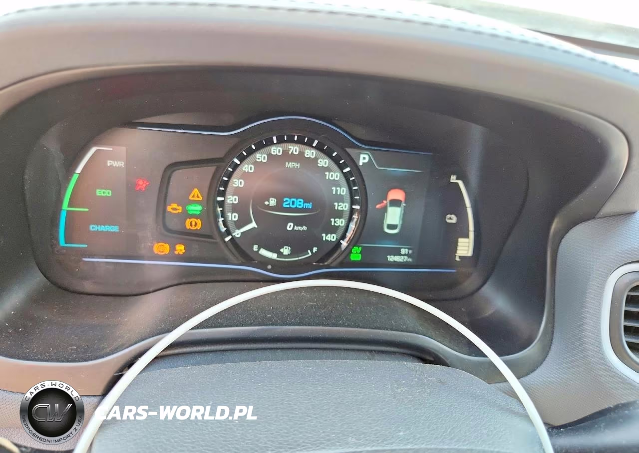 2018 Hyundai Ioniq Limited VIN:KMHC85LCXJU081765 - 9