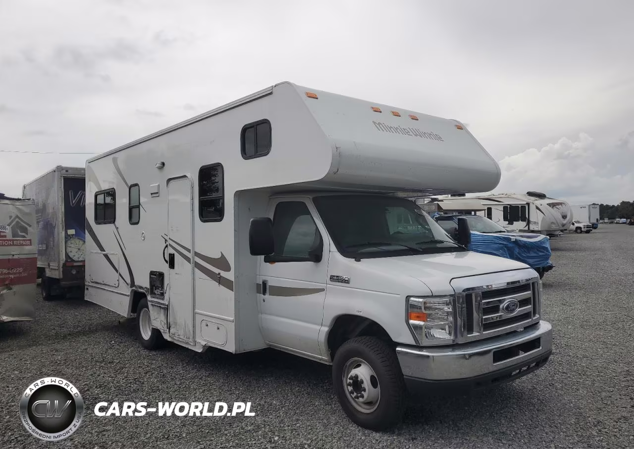 2019 Ford Econoline - Rv