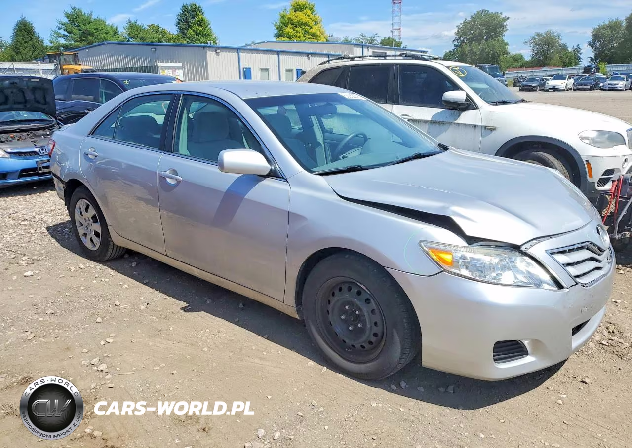 2011 Toyota Camry Le VIN:4T1BF3EK4BU608209 - 4