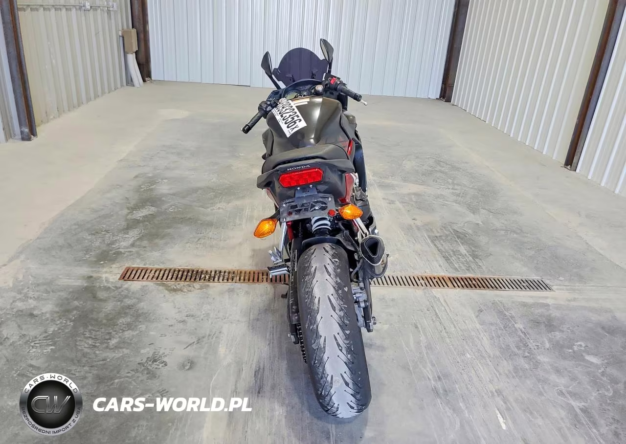 2016 Honda Cbr650 F VIN:MLHRC7404G5200844 - 4