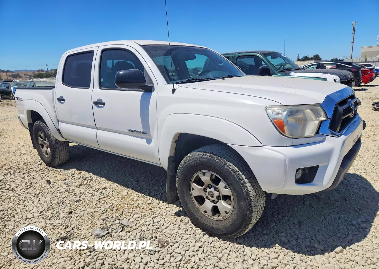 2013 Toyota Tacoma Double Cab Prerunner VIN:5TFJU4GN3DX050440 - 4