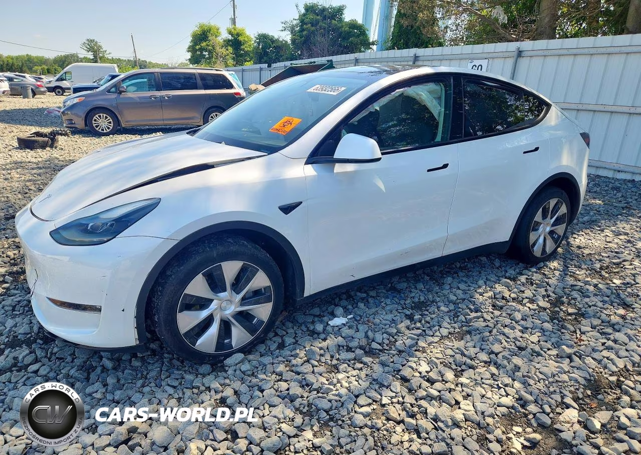 2023 Tesla Model Y – zdjęcie 1 z 12