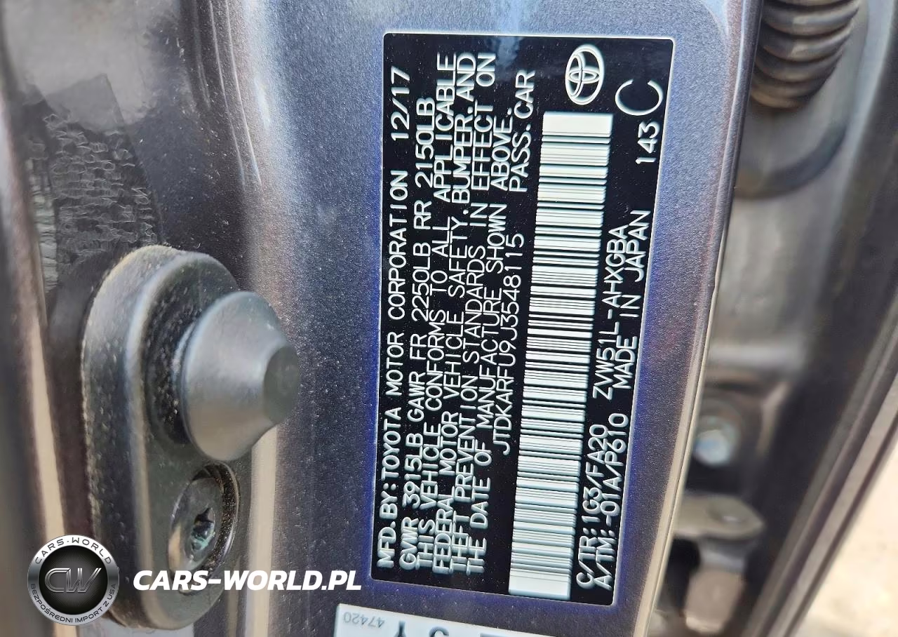 2018 Toyota Prius Three VIN:JTDKARFU9J3548115 - 13