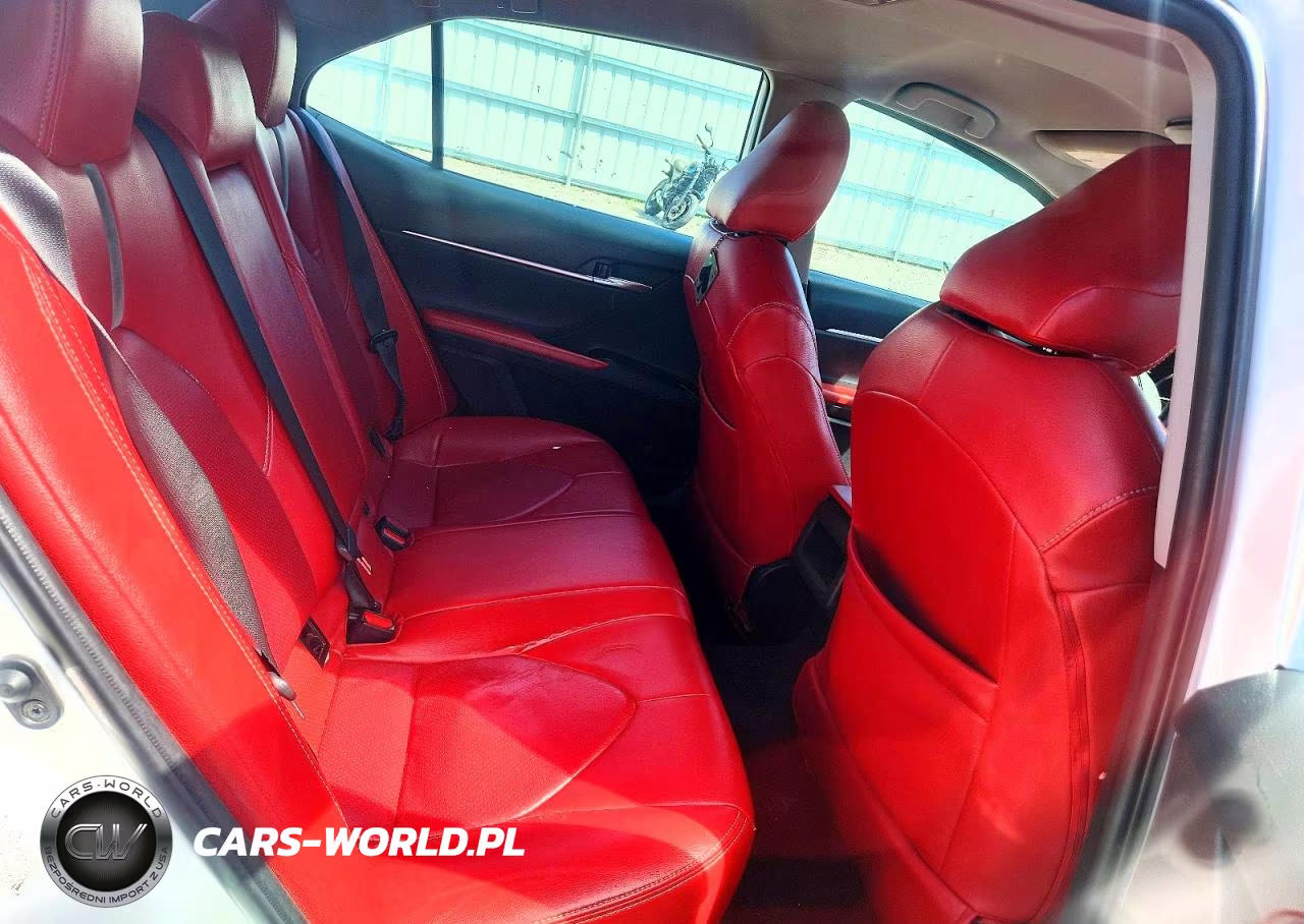 2019 Toyota Camry Se VIN:4T1B11HK7KU173314 - 10