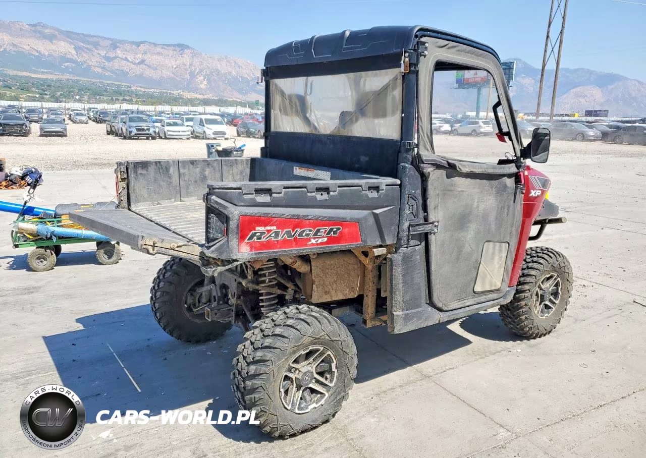 2014 Polaris Ranger Utility Vehicle VIN:4XAUH9EA1EG861693 - 4
