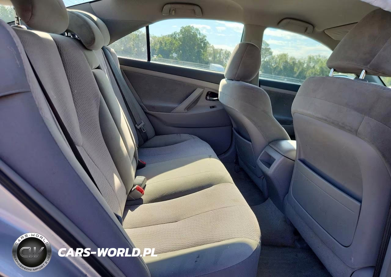 2010 Toyota Camry Le VIN:4T1BF3EK6AU062222 - 10
