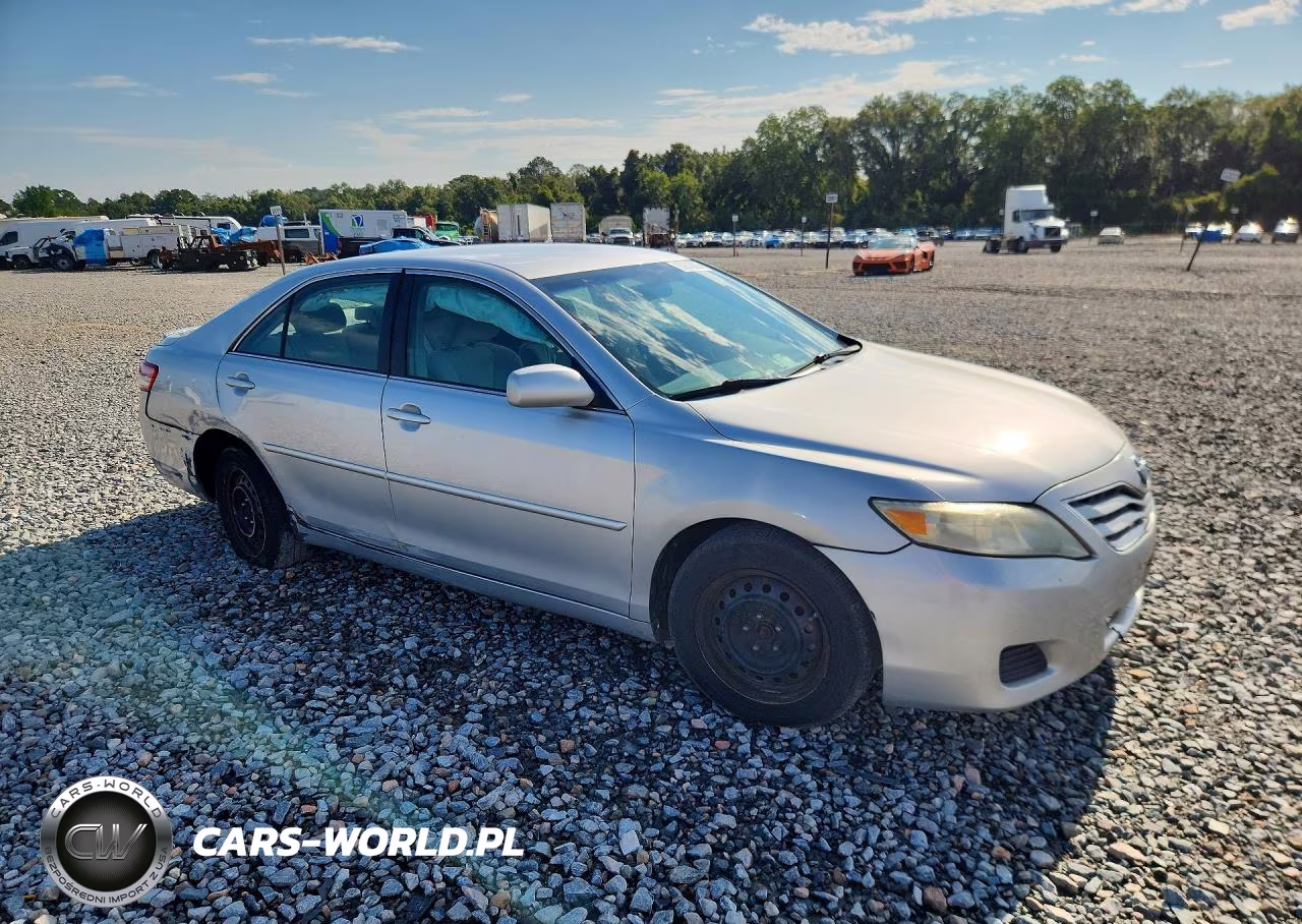 2010 Toyota Camry Le VIN:4T1BF3EK6AU062222 - 4