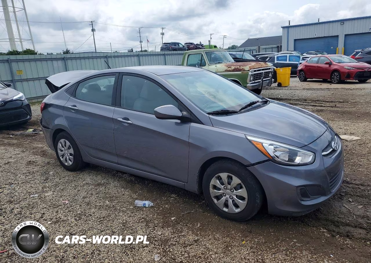 2017 Hyundai Accent Se VIN:KMHCT4AE0HU224567 - 4