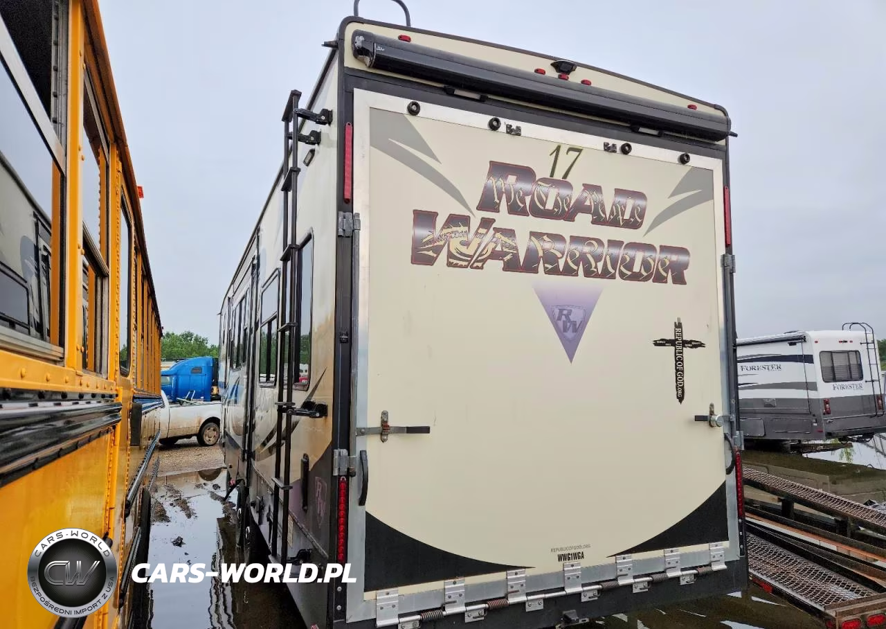 2017 Heartland Road Warrior Camper VIN:5SFCG3928HE331032 - 3