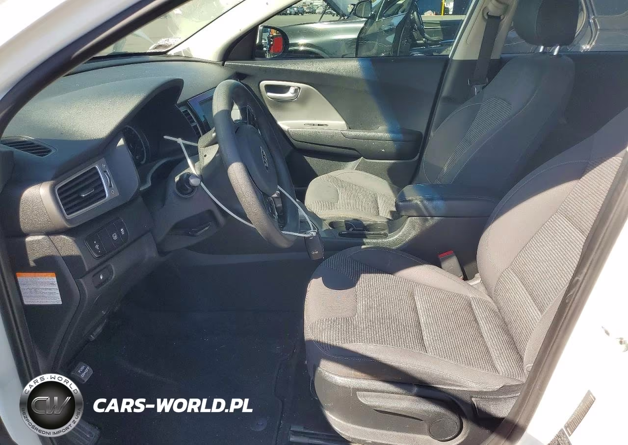 2019 Kia Niro Lx VIN:KNDCB3LC5K5300346 - 7