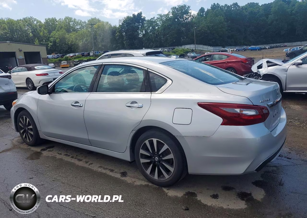 2018 Nissan Altima 2.5 Sl VIN:1N4AL3AP3JC155611 - 2
