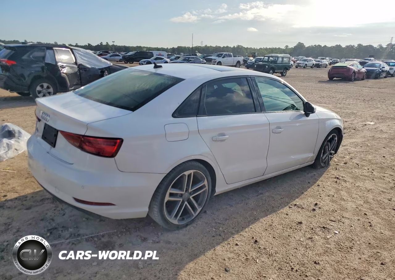 2020 Audi A3 Premium VIN:WAUAUGFFXLA104679 - 3