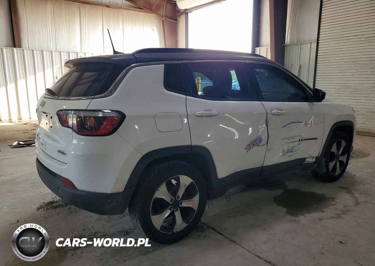 2017 Jeep Compass Latitude VIN:3C4NJDBB3HT664543 - 3