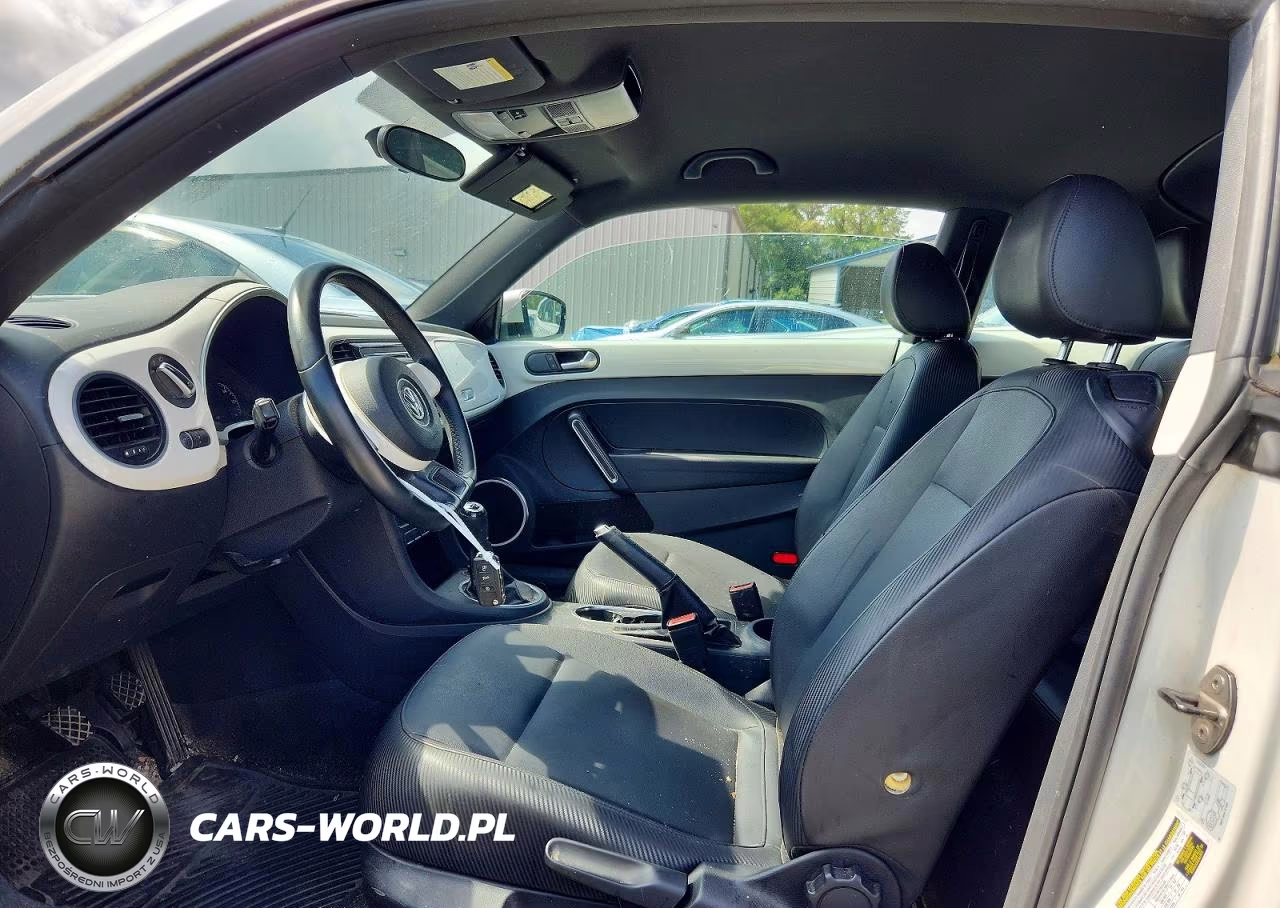 2012 Volkswagen Beetle VIN:3VWHP7AT5CM622575 - 7