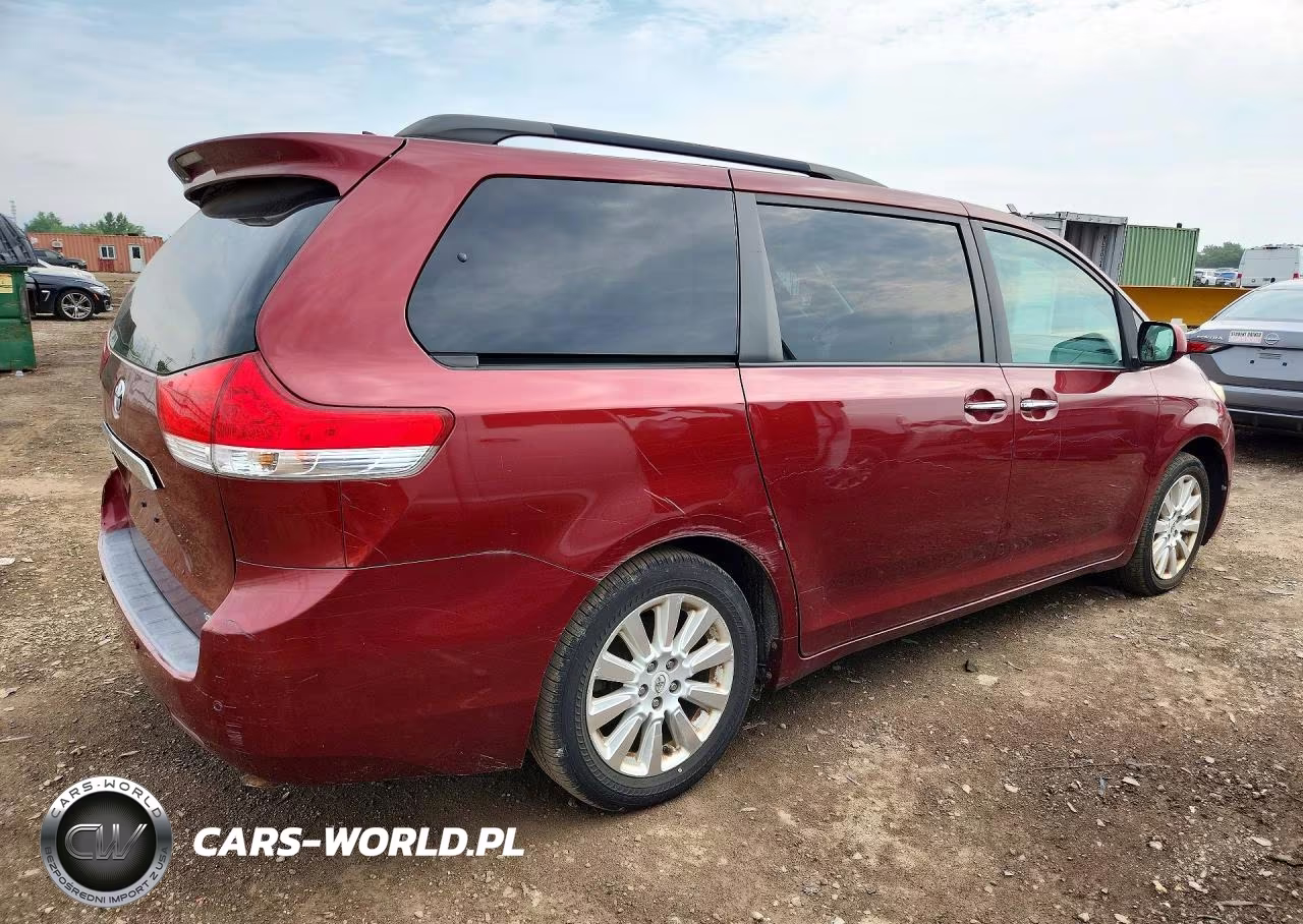 2012 Toyota Sienna Limited 7-Passenger VIN:5TDDK3DC1CS035861 - 3