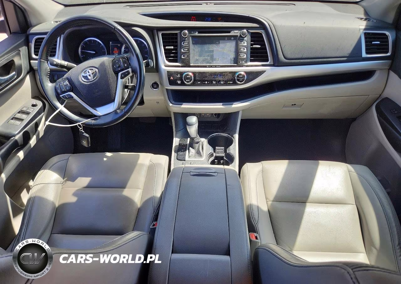 2019 Toyota Highlander Xle VIN:5TDKZRFH8KS315323 - 8