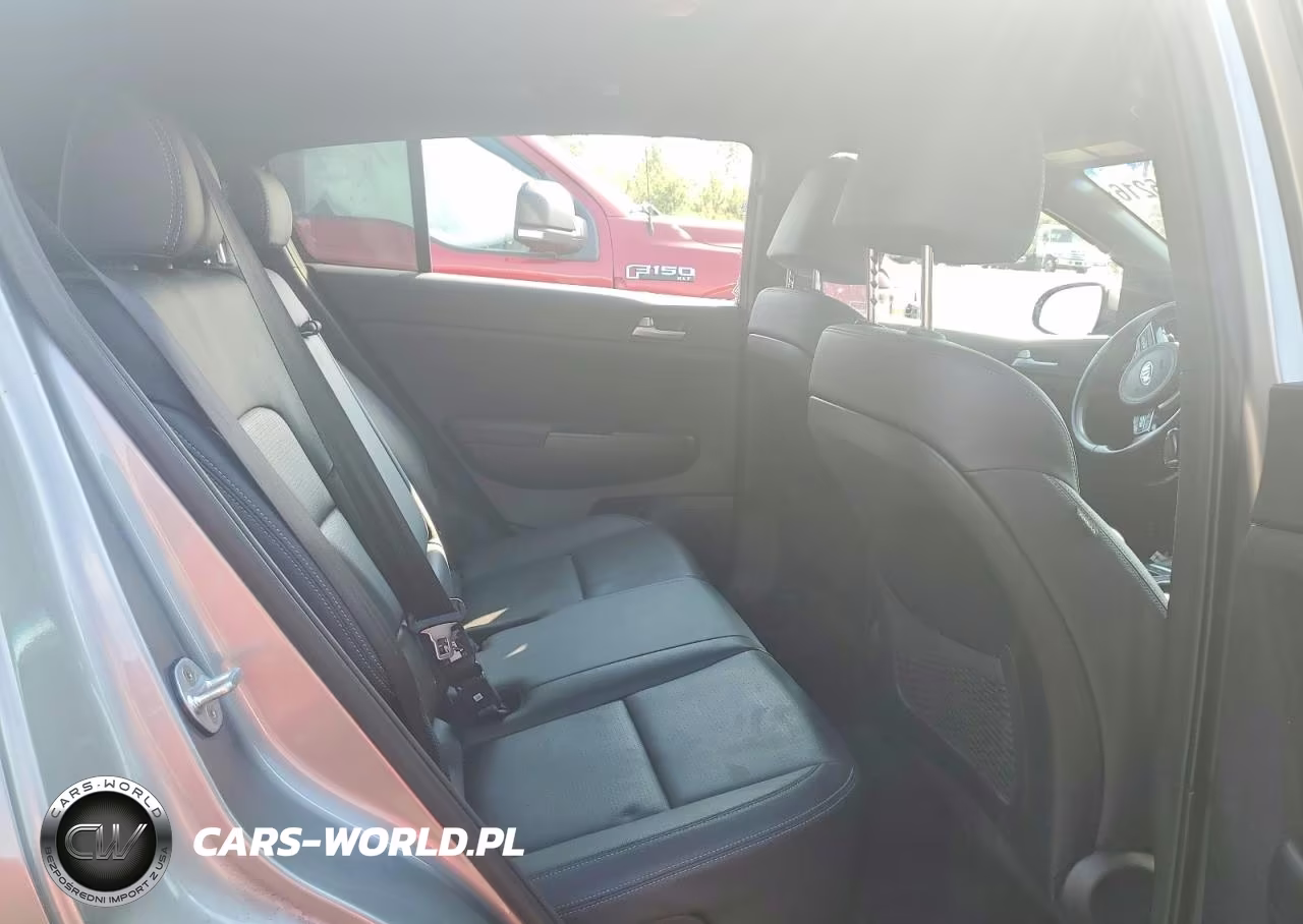 2020 Kia Sportage S VIN:KNDP63AC3L7708777 - 11