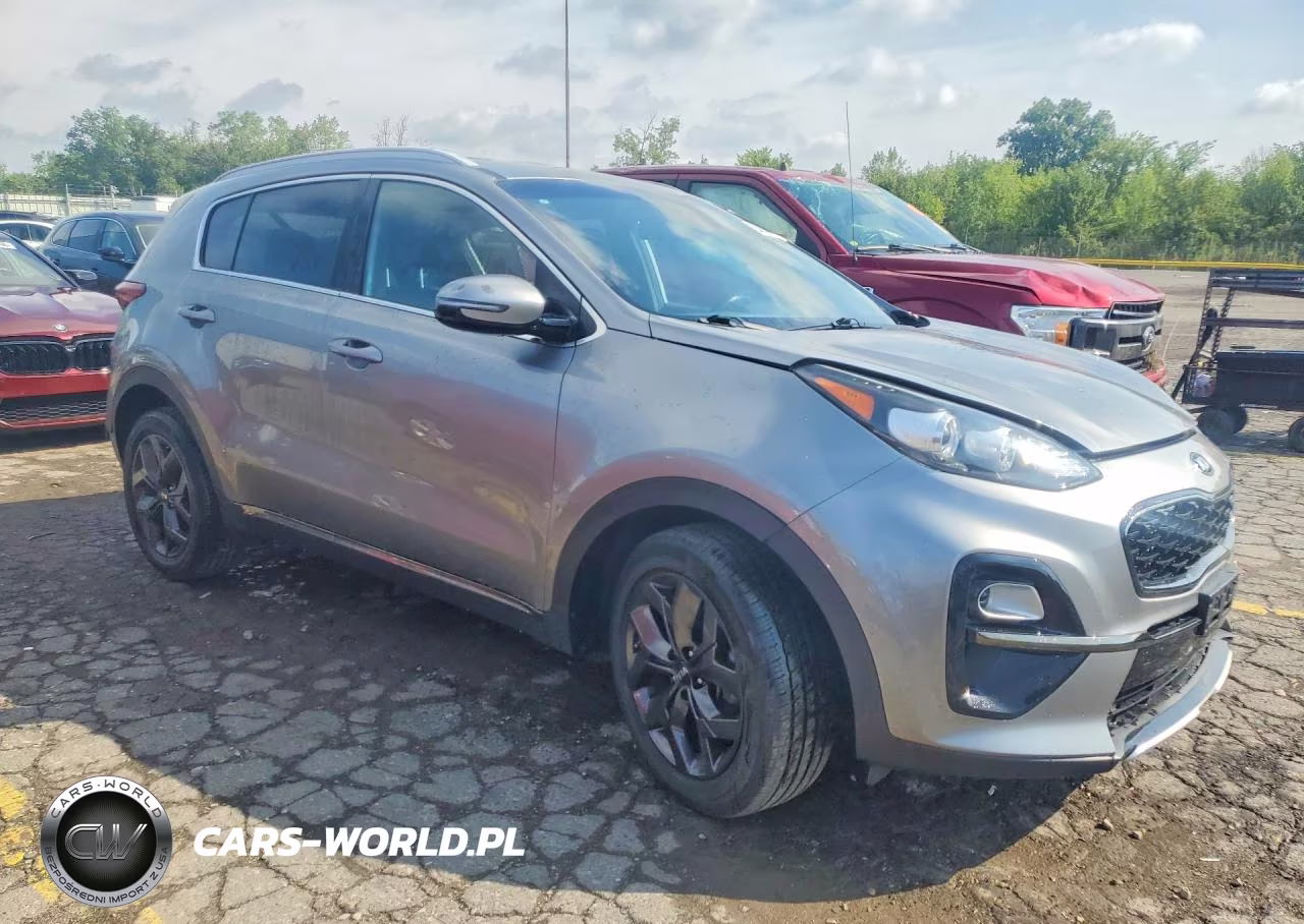 2020 Kia Sportage S VIN:KNDP63AC3L7708777 - 4