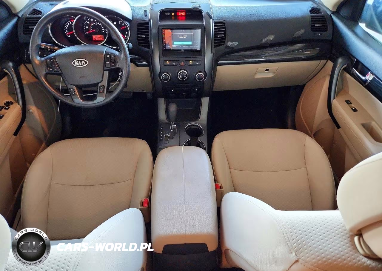 2013 Kia Sorento Lx VIN:5XYKT4A67DG370713 - 8