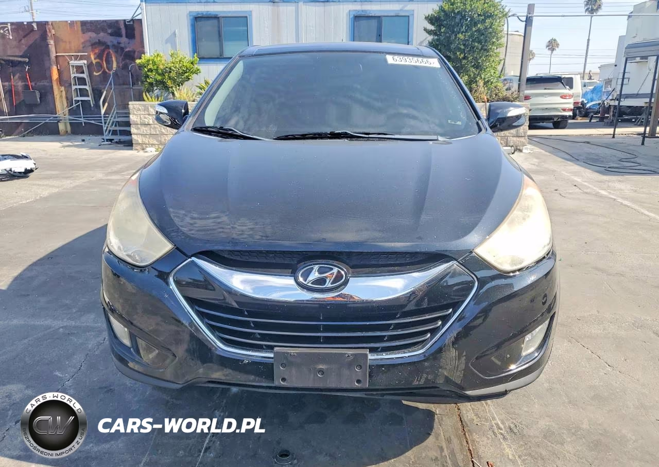2011 Hyundai Tucson Limited VIN:KM8JU3AC9BU282701 - 5