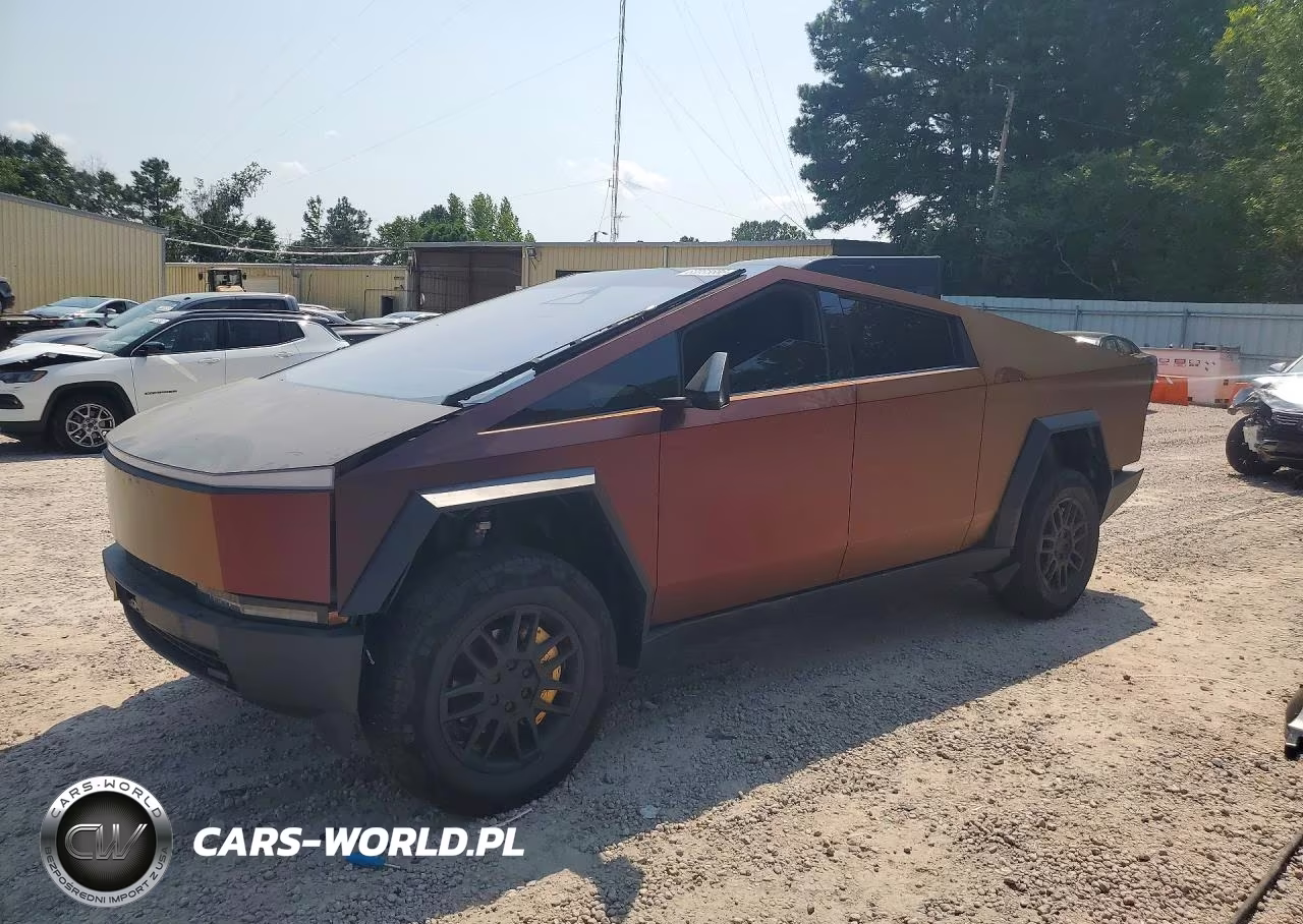 2025 Tesla Cybertruck