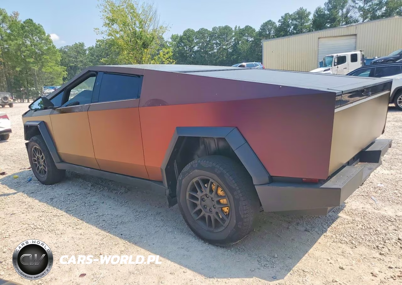 2025 Tesla Cybertruck VIN:7G2CEHED9SA069485 - 2