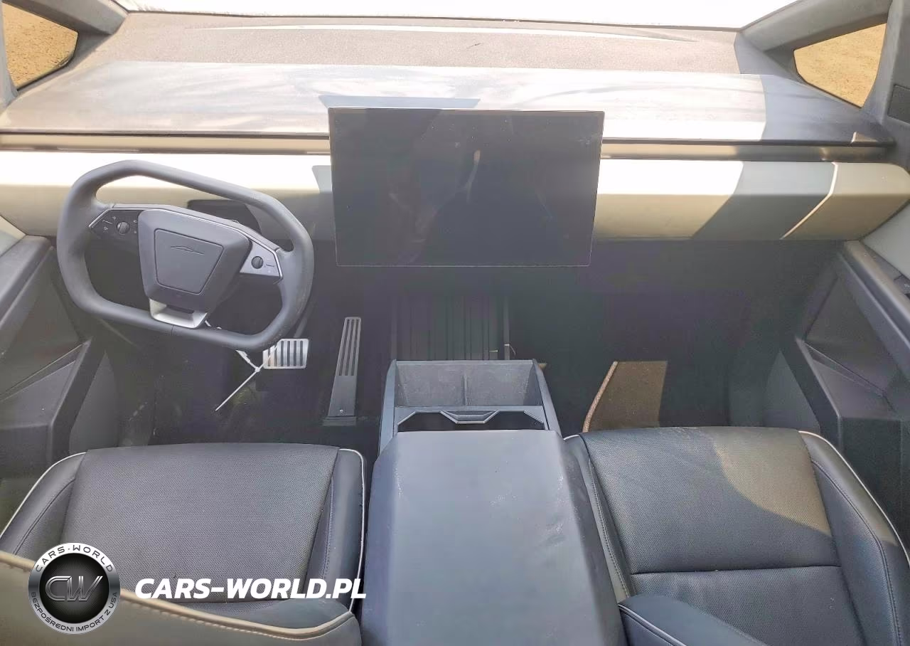 2025 Tesla Cybertruck VIN:7G2CEHED9SA069485 - 8