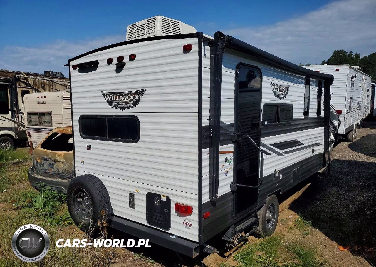 2024 Forest River Wildwood Camper VIN:5ZT2WDEC8RG204369 - 4