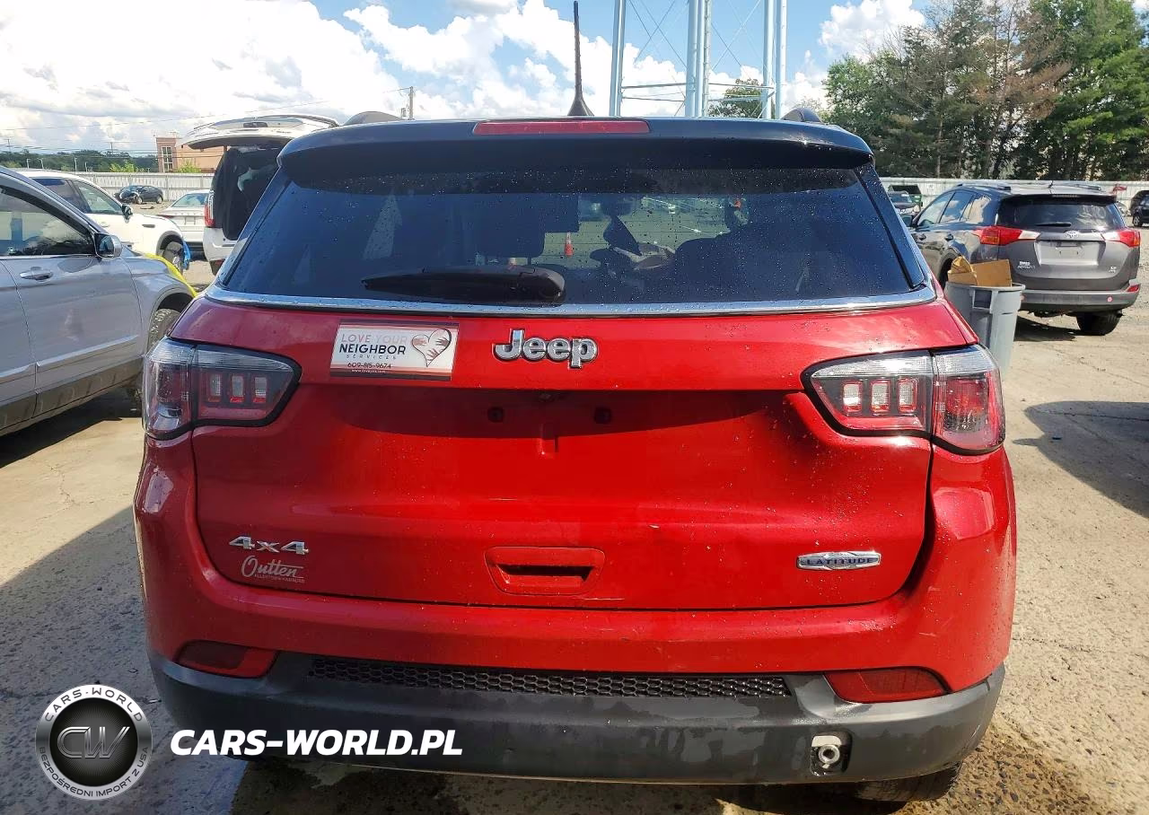 2019 Jeep Compass Latitude VIN:3C4NJDBB8KT628614 - 6